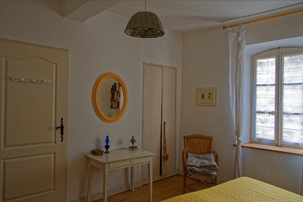 Maison Rives - Village Du Livre De Montolieu Zewnętrze zdjęcie