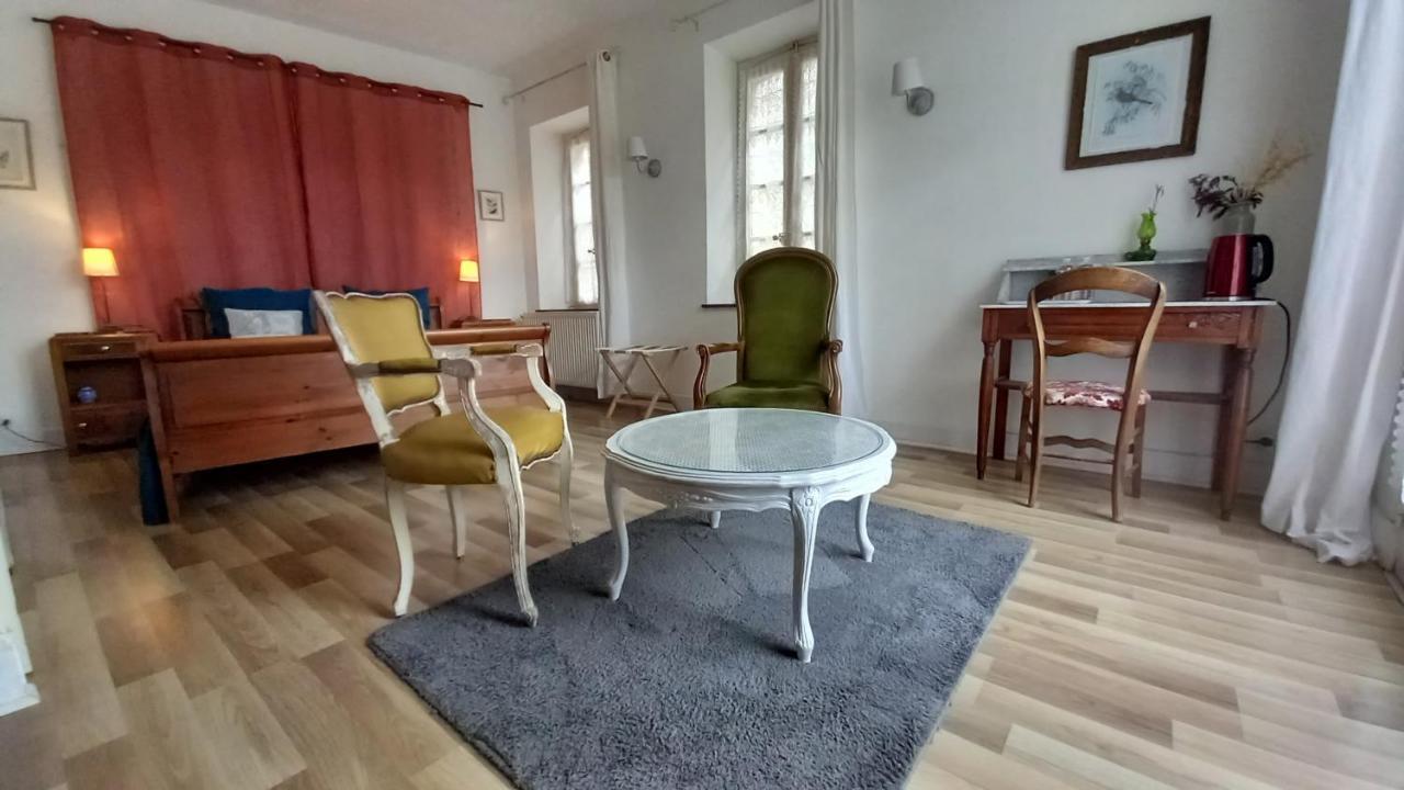 Maison Rives - Village Du Livre De Montolieu Zewnętrze zdjęcie